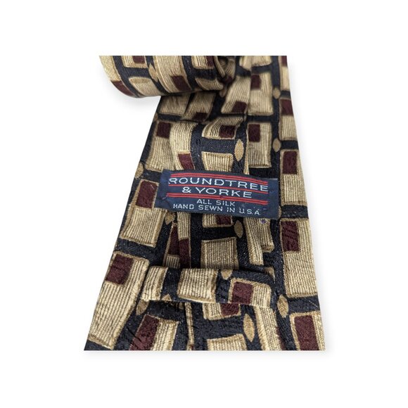 Roundtree & Yorke All Silk Men's Tie - Picture 4 of 8